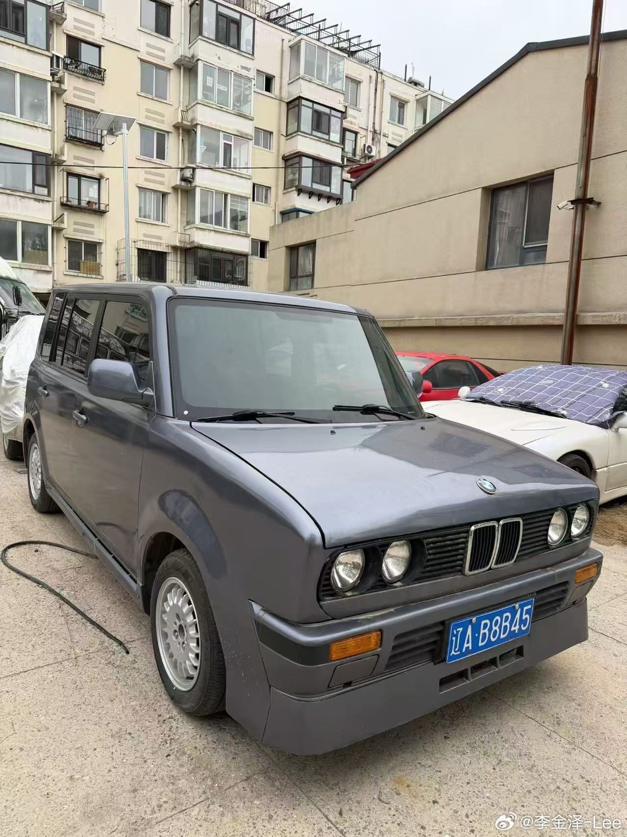 酷熊马还是酷马熊 
