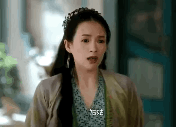章子怡卖力的演一位少女，演的真不错！声泪俱下，五官灵动，表情包自然大方，在场的所