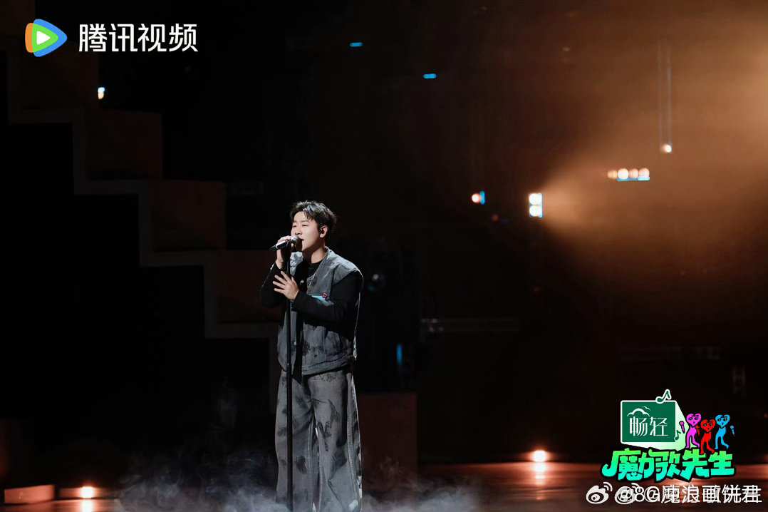 耳帝说内娱音综彻底放下身段了什么魔术栏目？原来是喜剧音综！耳帝的解读让我秒懂：《