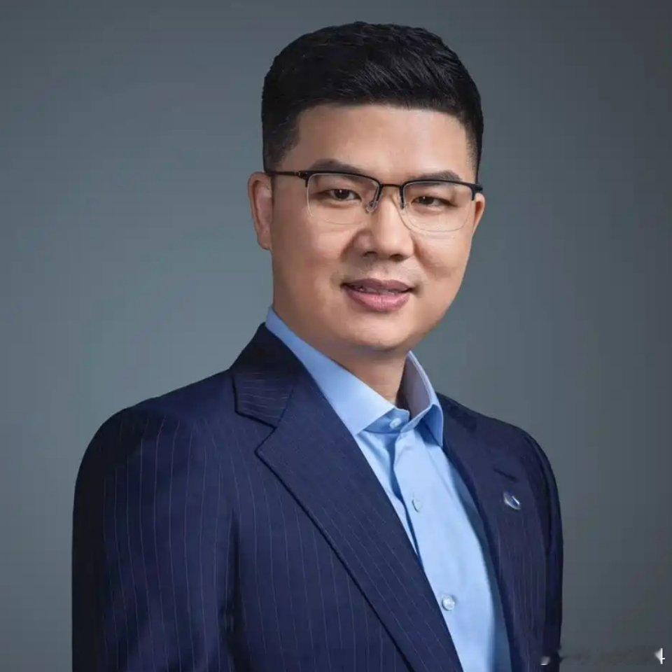腾势 人事调整，再也不复往日低调？[并不简单]据悉，比亚迪集团根据轮岗制度，对腾