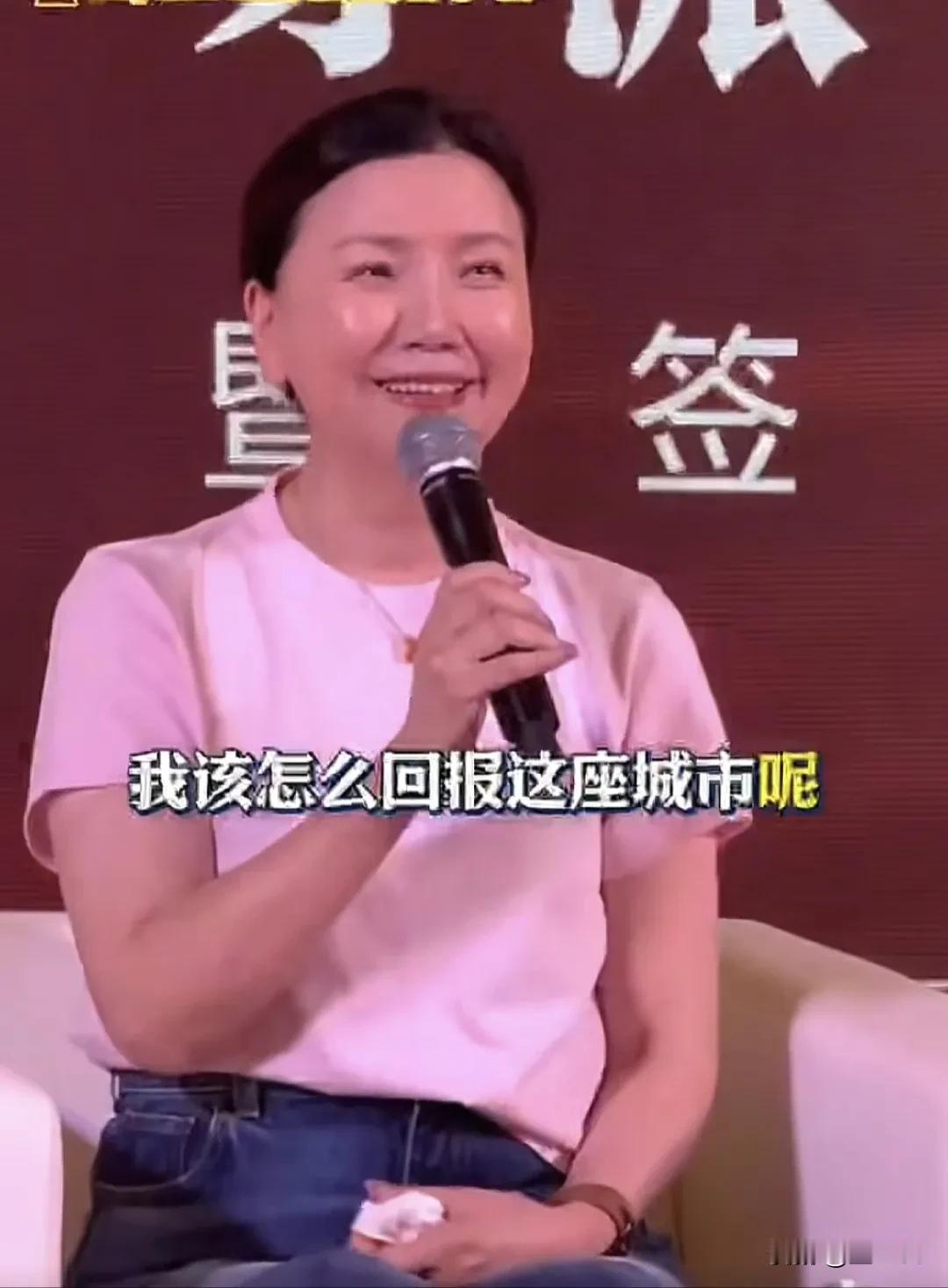 沪剧一个新的流派茅善玉的“茅派”诞生了
是不是新时期（1979年后）戏曲界第一个