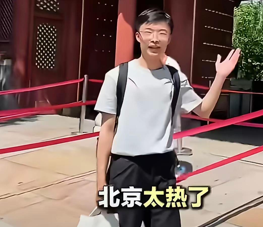 郭有才虽只有小学文化，却把《道德经》悟得通透，对传统文化自有独到见解，着实让人佩