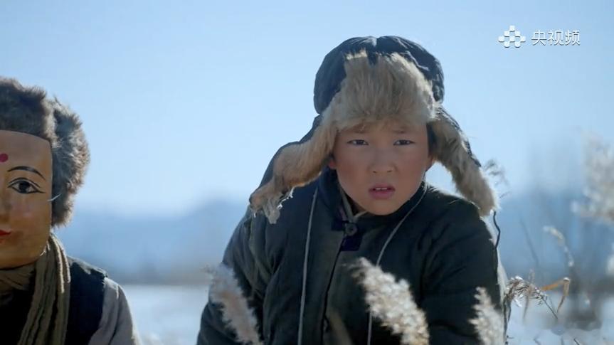 超级课本剧白洋淀1945大年初一与课本里的少年英雄相遇 春节的电视节目单里，不能