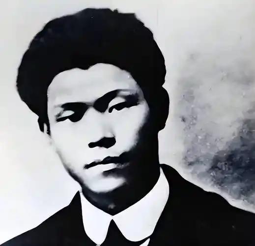 毛主席盛赞蔡和森：这才是真正的共产党员
 
“一个共产党员应该做的，和森同志都做