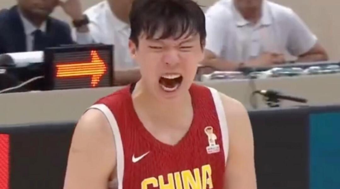 杨瀚森未来能否成为中国男篮的领袖只要他自己不作死，杨瀚森必然是中国男篮未来的领军