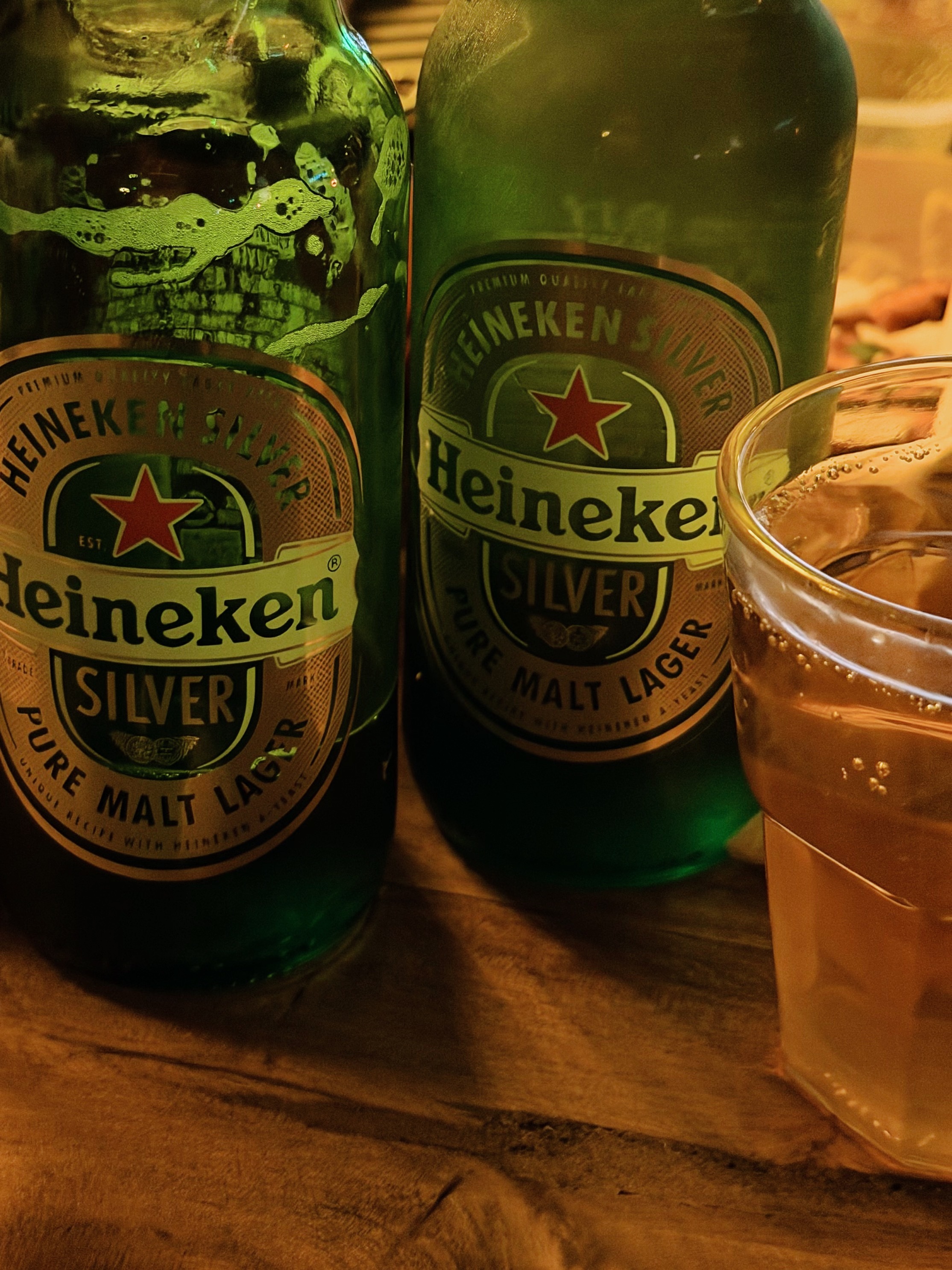 民谣酒馆都没有唱民谣之父 南京李先生的歌 还算民谣吗？！ 龙港