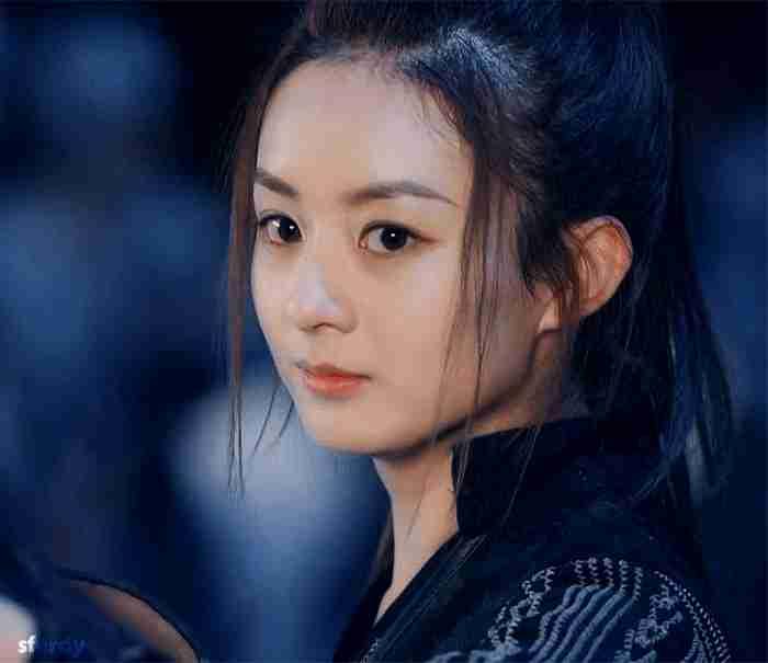 我的今日状态：😁轻松愉快
我这里的天气：🌤️多云

谁懂啊！楚乔这一眼，直接