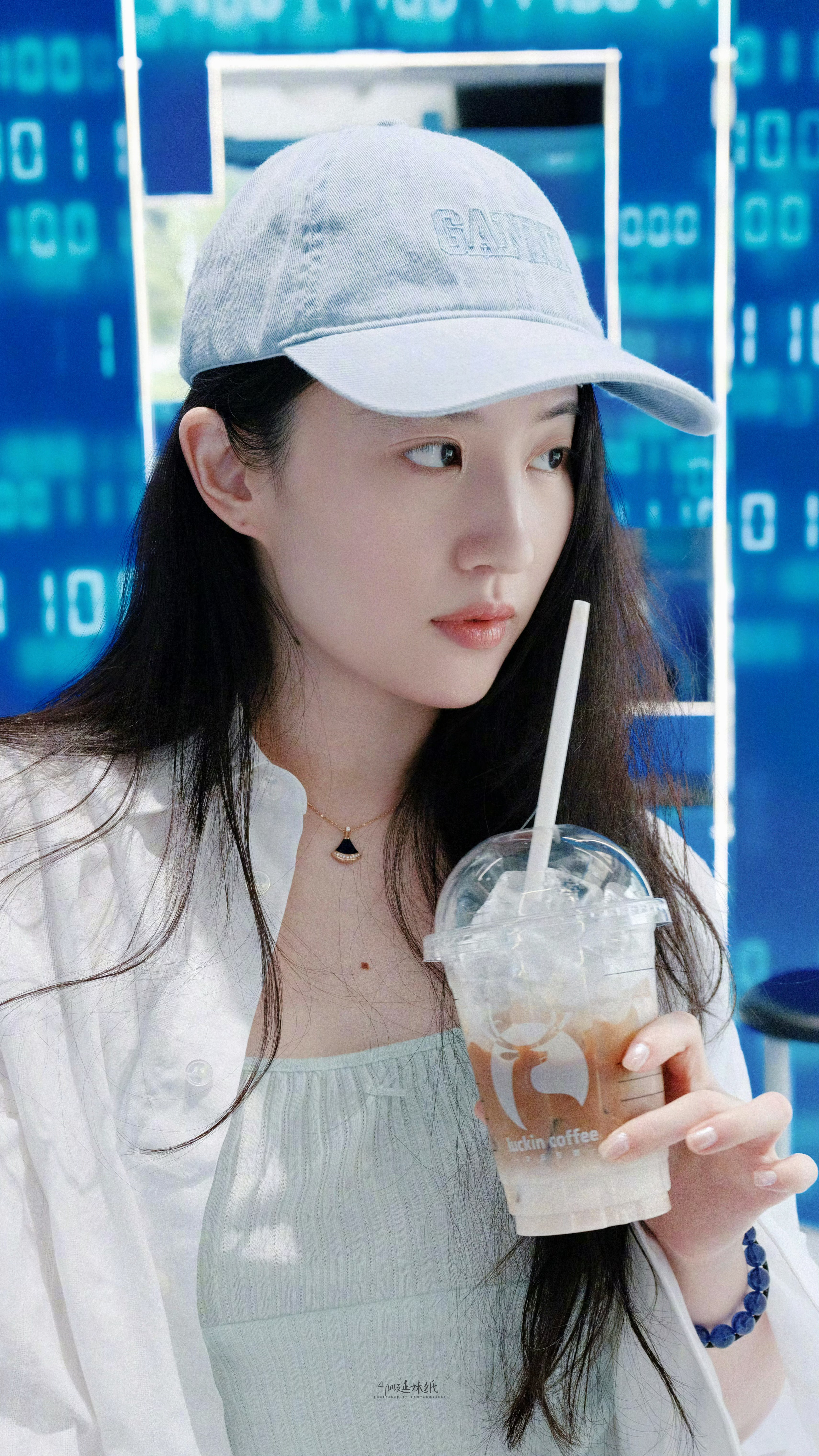 刘亦菲瑞幸咖啡全球品牌代言人 🎞夏日清爽女友