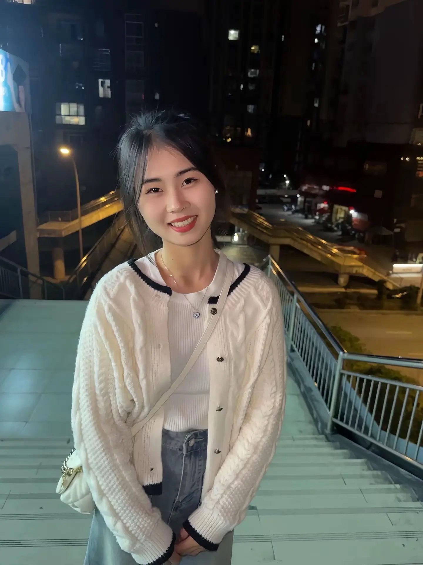 听说02年的马和98年的虎是绝配，全网寻找98年的虎男孩，做不成夫妻...