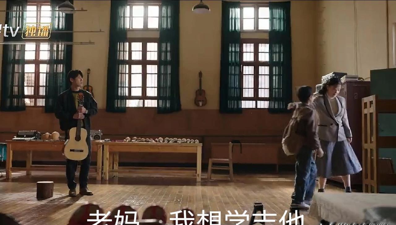 最狠的相遇，从来不是久别重逢，是你以为早翻篇的人生，突然在一个孩子的眉眼里回来了