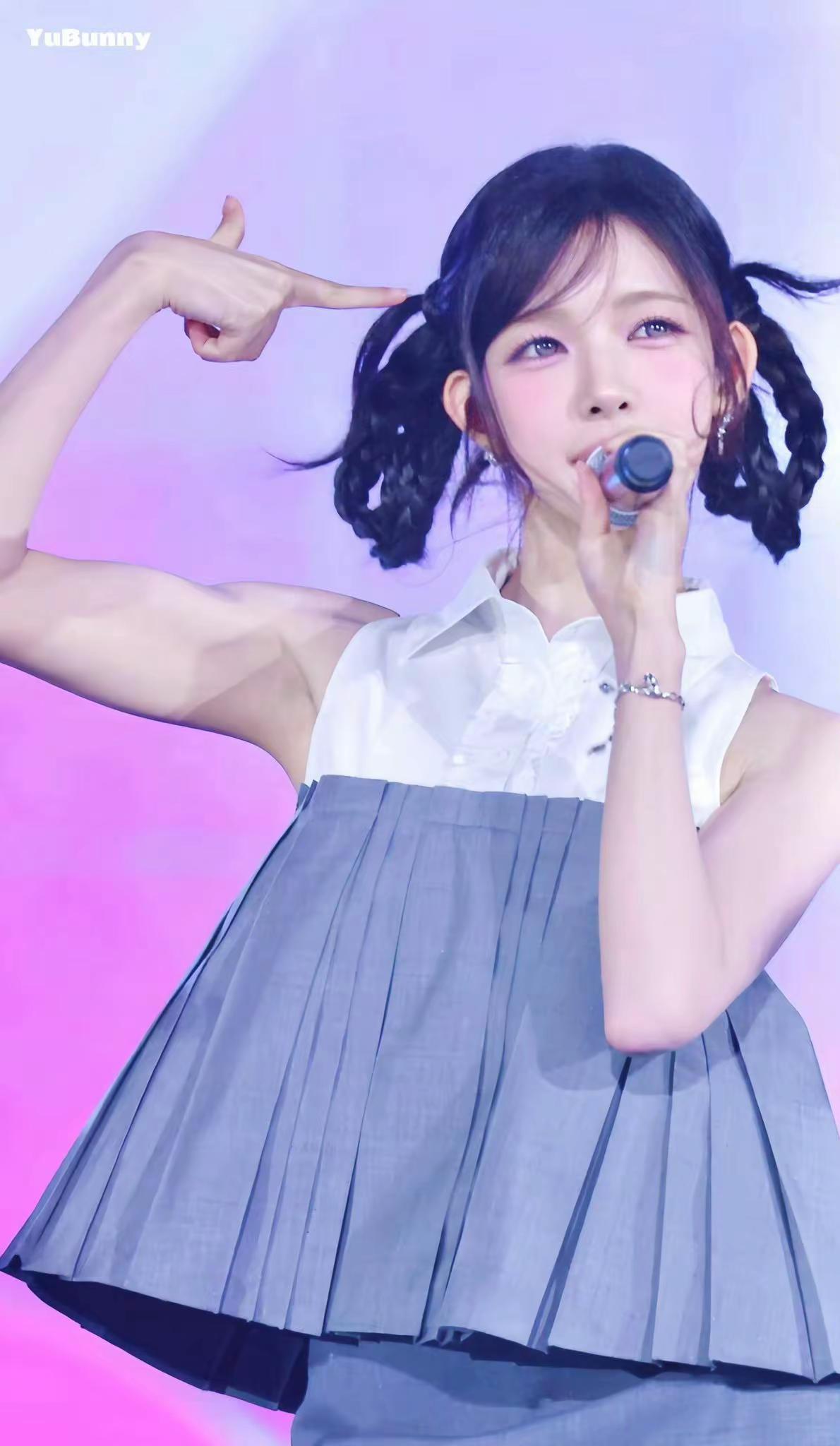 懒得和你开玩笑 这是真薄肌兔！柳河岚 yuha 肌肉 甜妹的舞台魅力