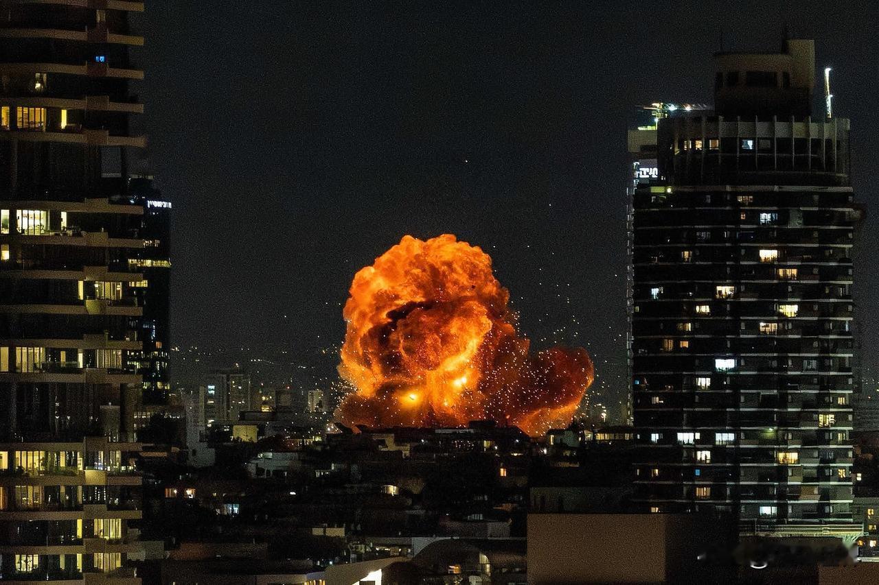 一个巴勒斯坦人说：“我花了多年时间接受心理治疗，但结果却发现我真正需要的是亲眼目