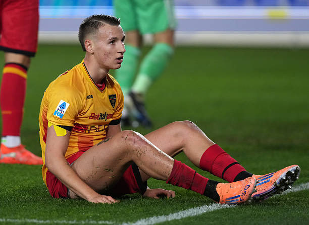 【Luca Bianchin】 👉 卡马尔达🇮🇹已经决定：他将接受肩部手术