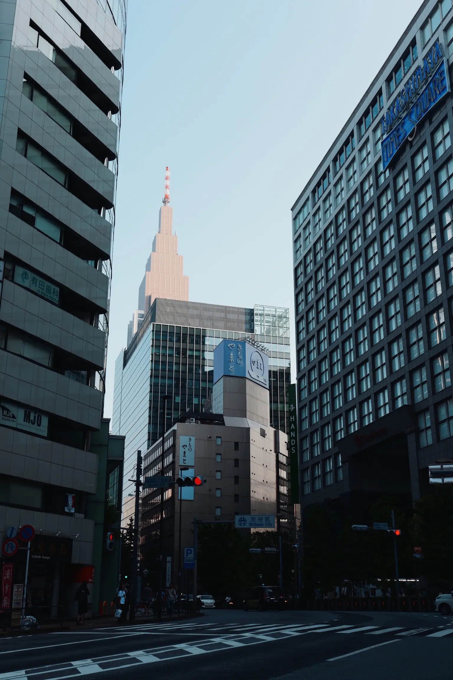 东京