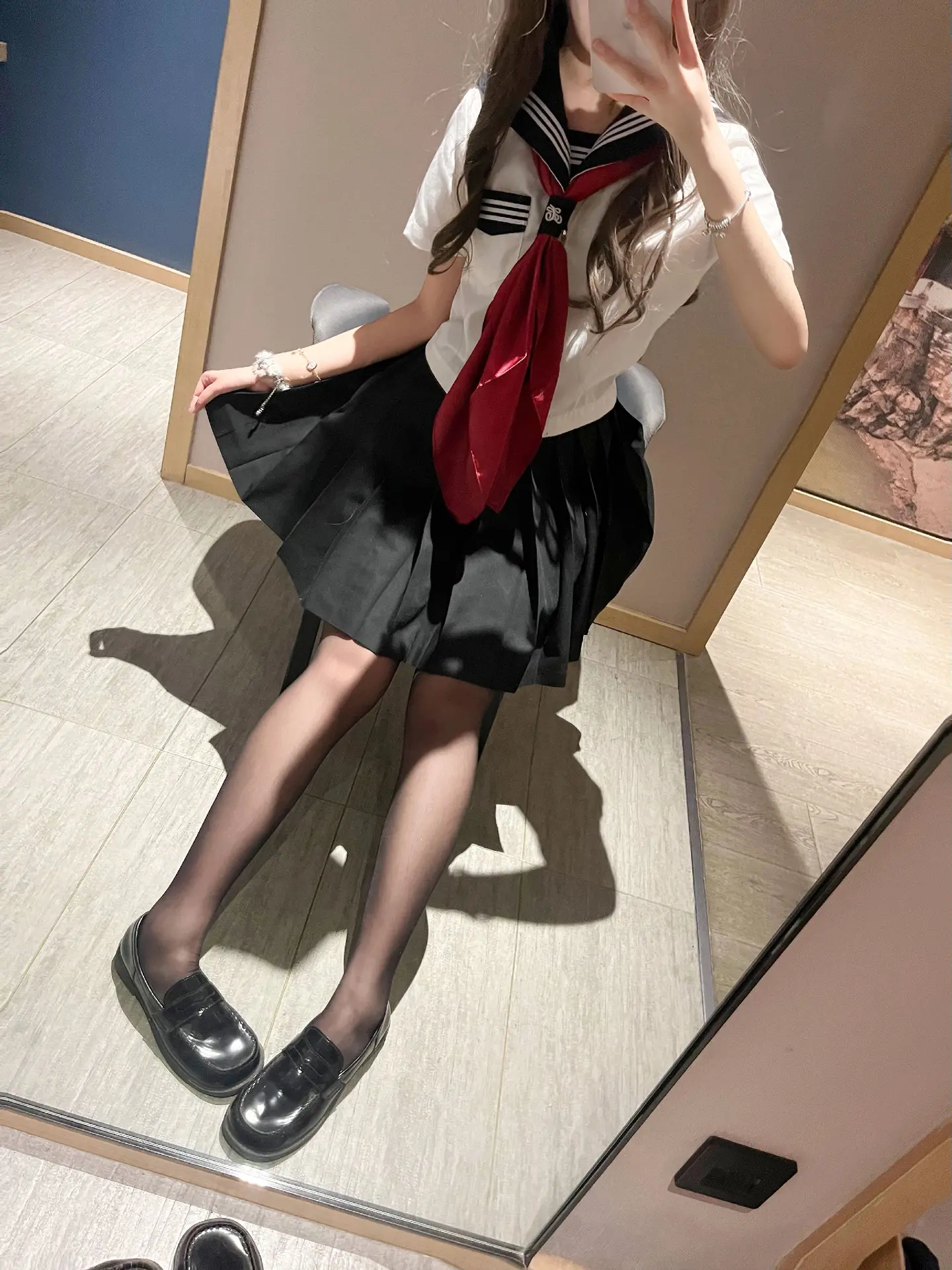 早点睡吧 别熬夜把身体玩坏了 我还要玩呢