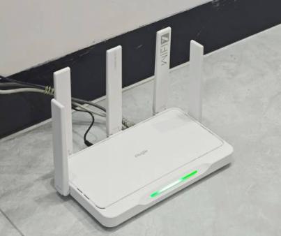 识别率近100%！德国科学家发出警告：WiFi已成隐形监控

过去人们总以为，不