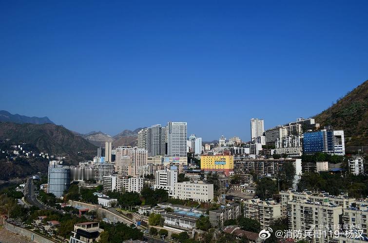 2017年秋去了攀枝花市，此地是全国唯一以花命名的城市。以盛产煤炭，进而也就盛产