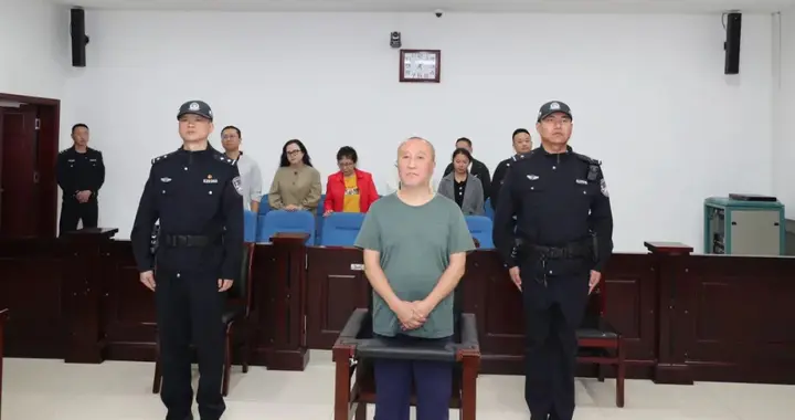 贵州省人大社会建设委员会原主任委员宋宇峰受贿案一审宣判