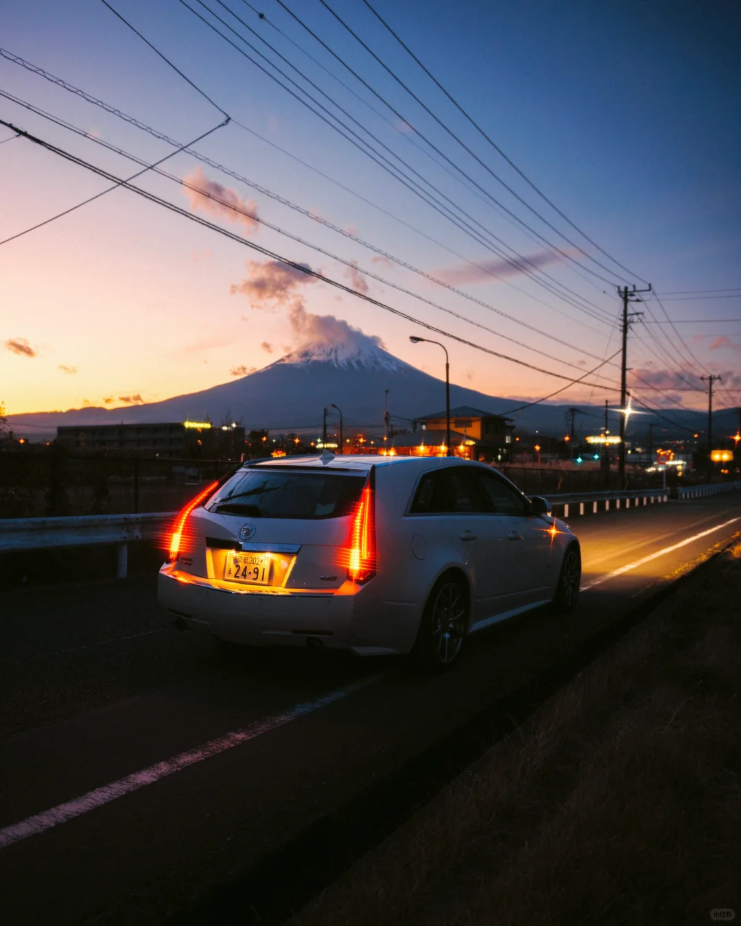 我的瓦罐和富士山合上影了