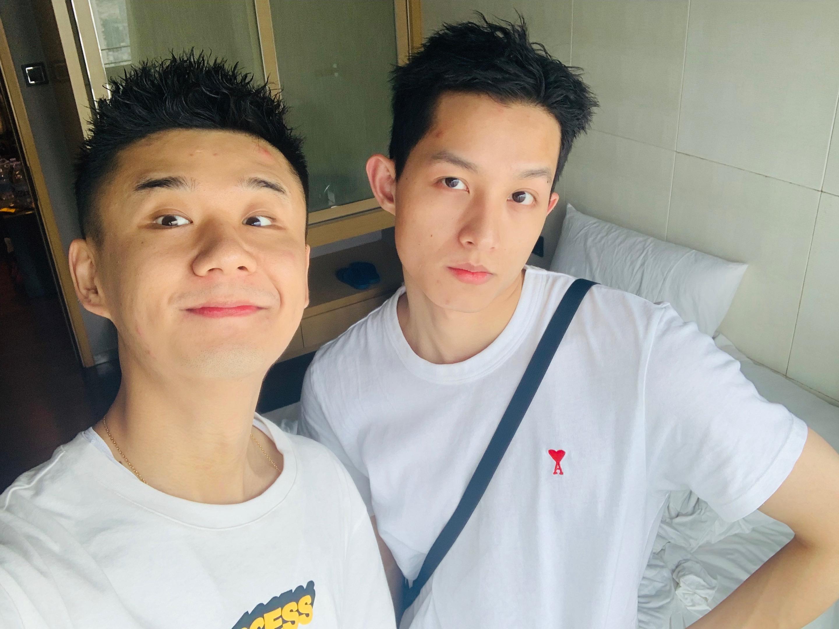 兄弟 最近还好吗 睡醒就立秋了 等我们见面就该穿长袖了 但不管怎么样都要再见…