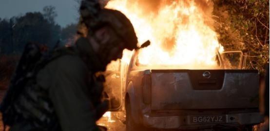 泽连斯基不是不知道乌军必须撤，问题是乌军撤了，红军城就没了，胜利属于俄罗斯，美国