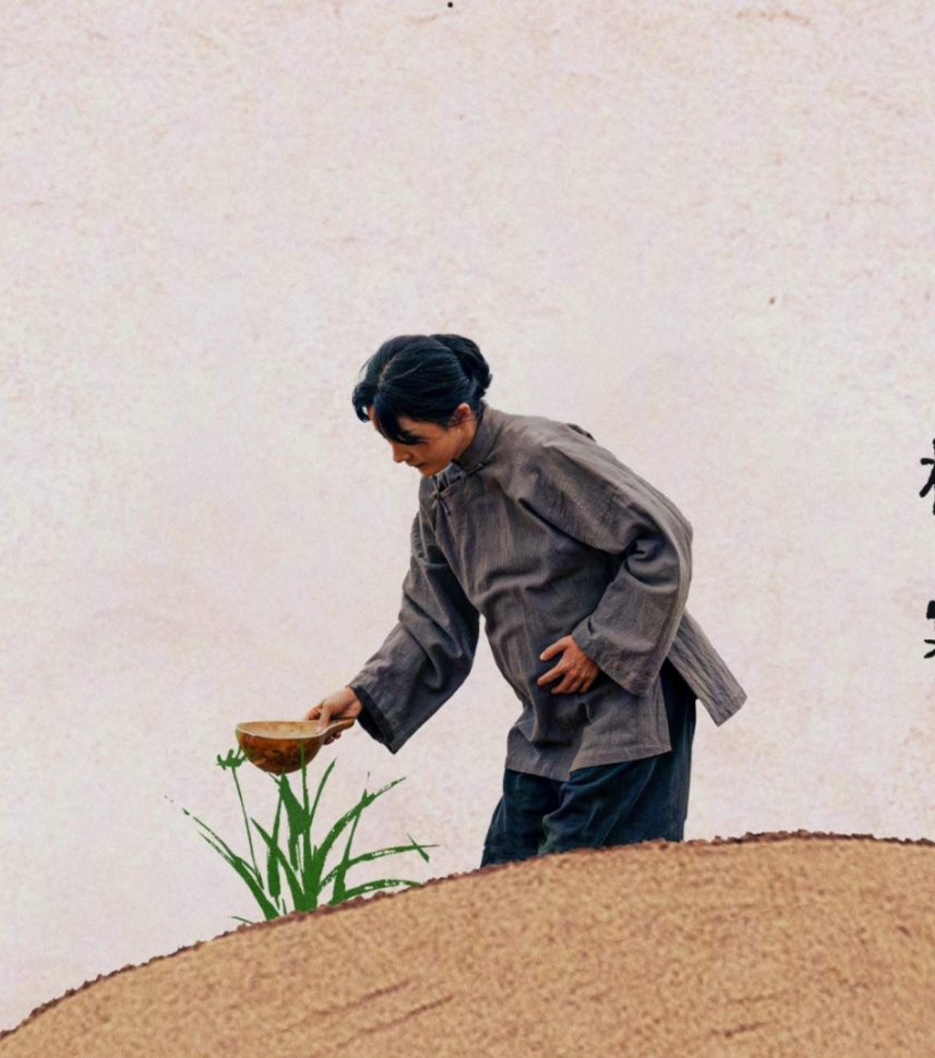 哎哟～绣绣怎么怀孕了还在浇地啊[捂嘴哭] ​​​