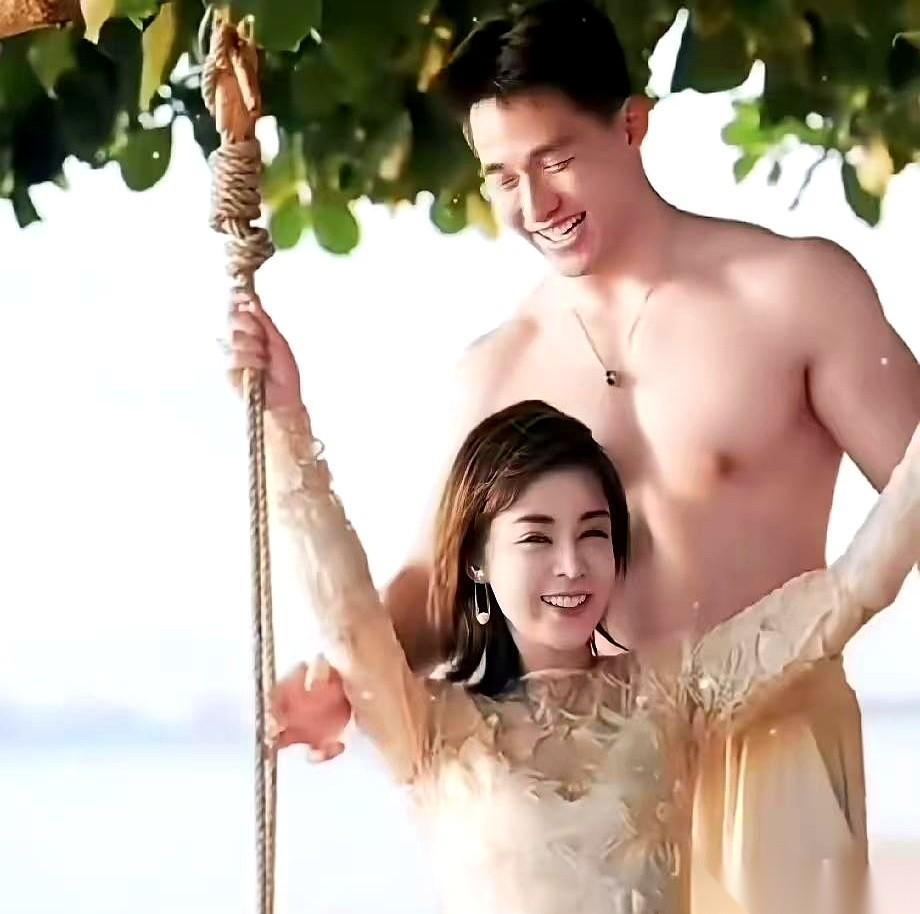 图穷匕见了，家人们。
前面演了半天“你为什么背叛我”的深情戏码，最后俩字儿一蹦：