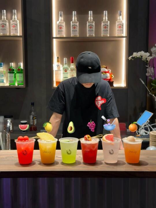 杭州真的不缺好喝的bar！！！人均30r+💰！！！
