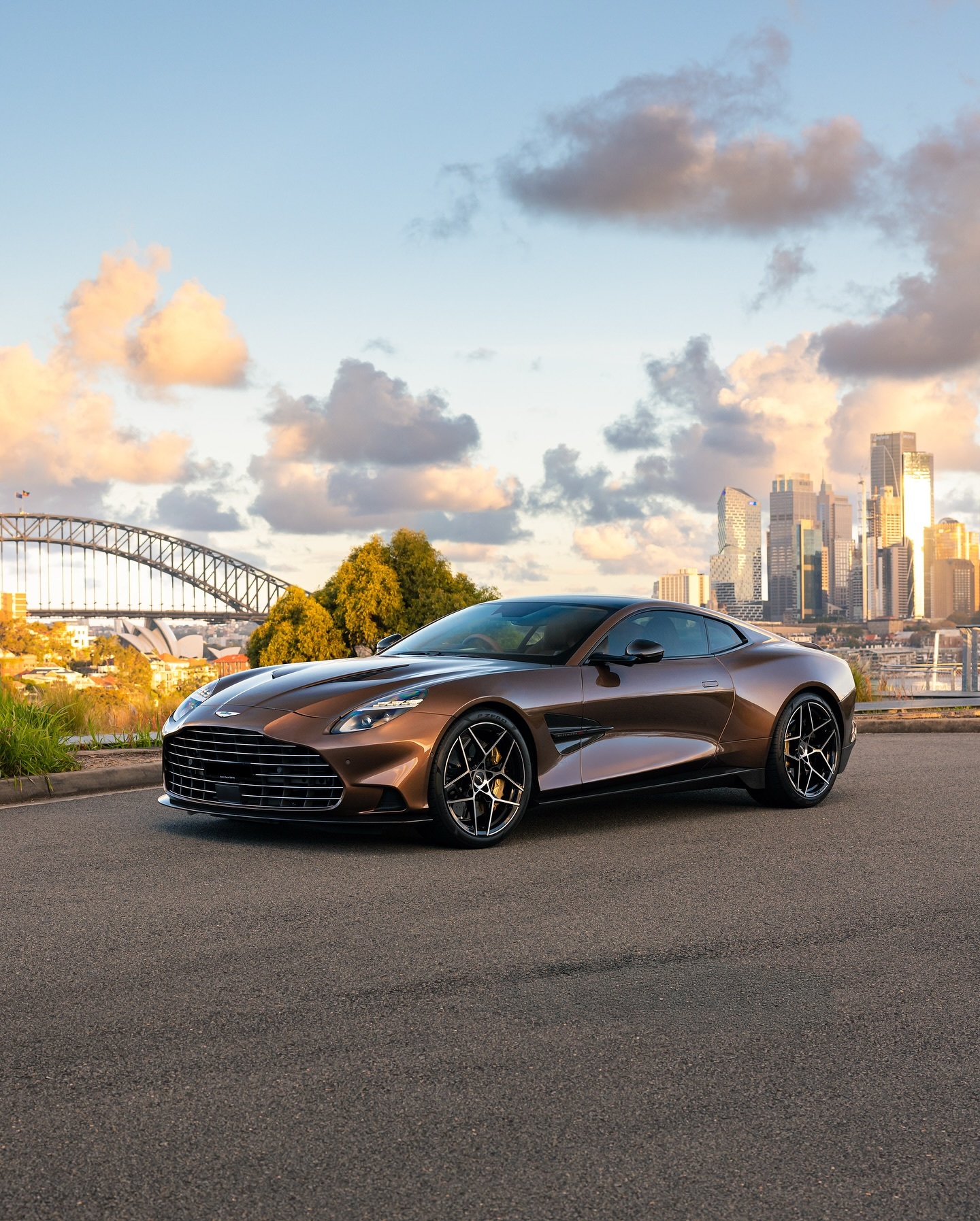 Aston Martin Vanquish阿斯顿马丁astonmartin阿斯顿