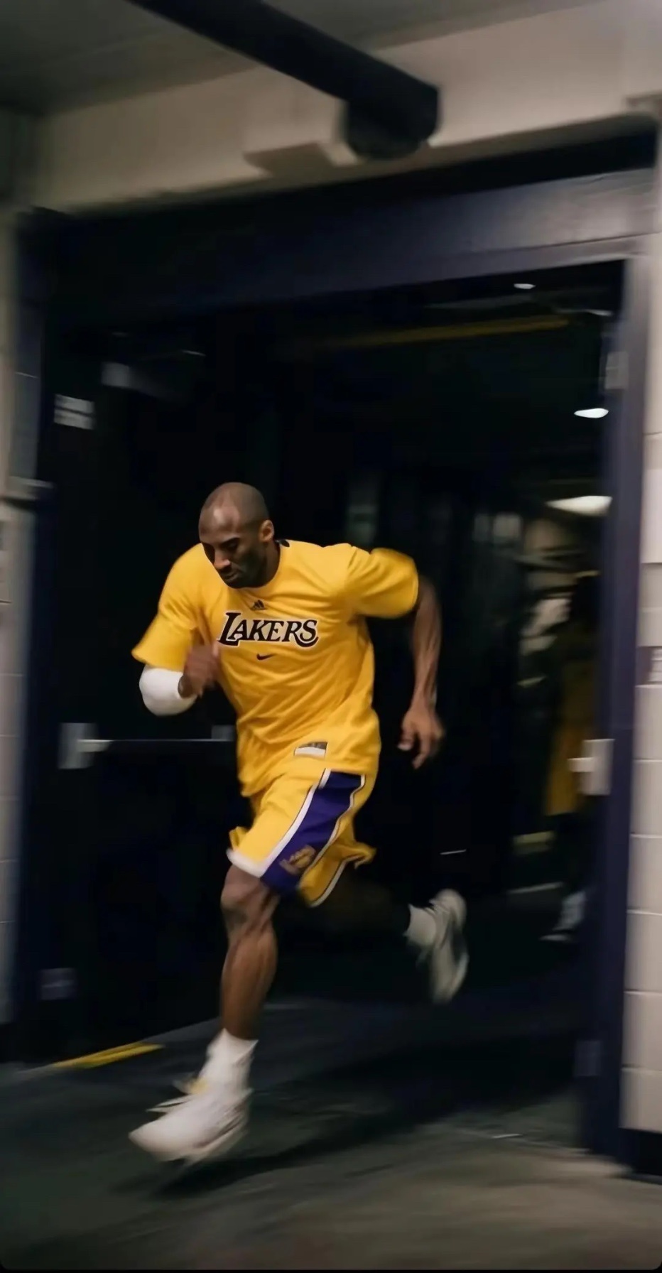 人生那么短，遗憾却又那么漫长！科比KobeBryant只关于科比 ​​​