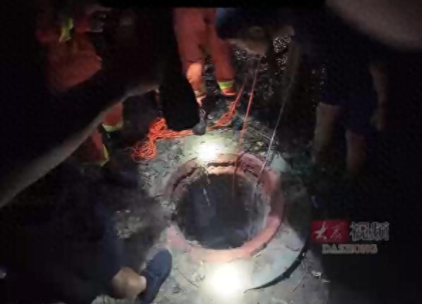 “这是真爱！”7月21日报道，山东，一对夫妻大晚上不睡觉，跑去抓知了猴，结果妻子