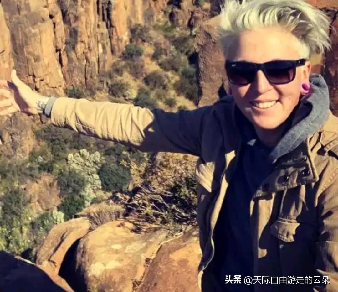 【突发噩耗！南非厨艺天后直升机撞线坠亡，年仅43岁！】

当地时间11月10日上