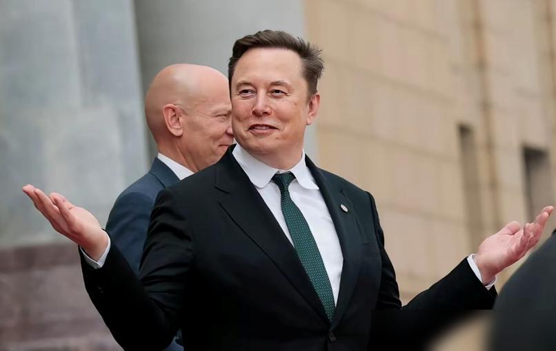 美国这些商界大佬，个个开心，并非是我们带给了他们情绪价值！

你看最近这大半年，