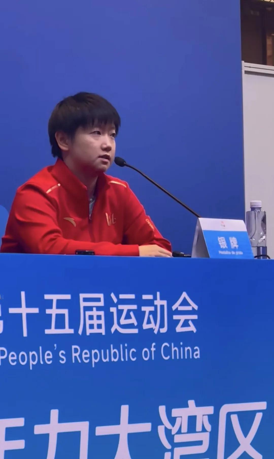 莎莎在新闻发布会上说了很多细节。

比赛的细节。

虽然比赛已经结束了，但是能看