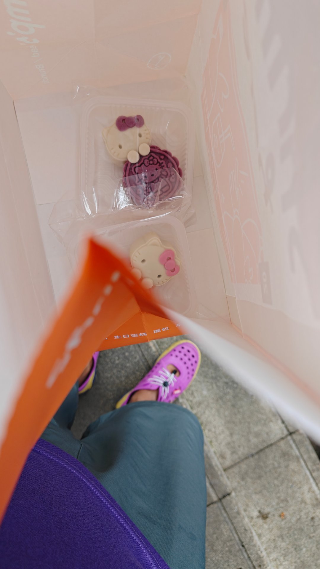 还挺可爱(－ｏ⌒) ​​​