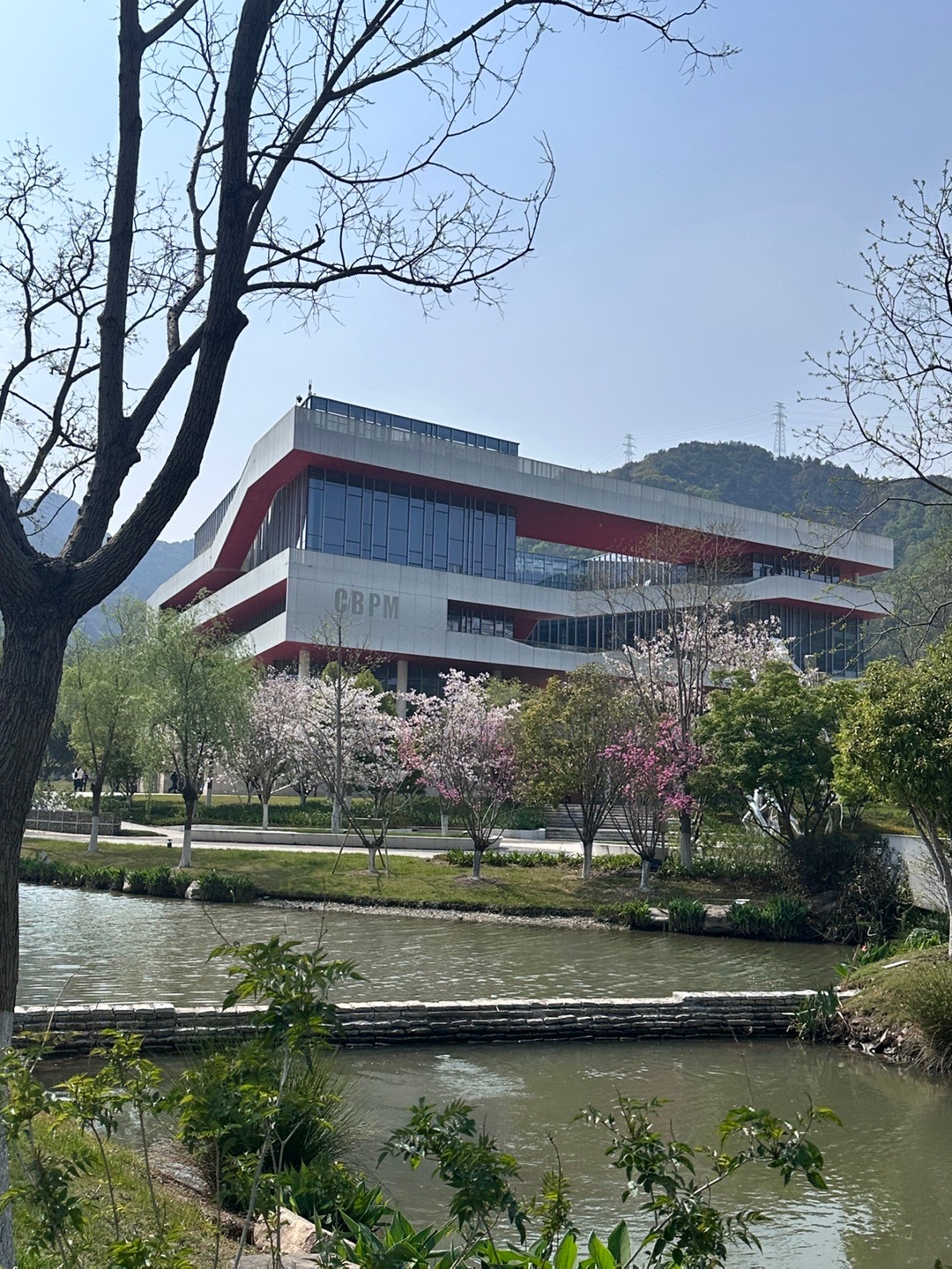 好快 毕业半年了 在wku的四年真的是我最幸福最充实的四年遇见了好多真诚善良的人