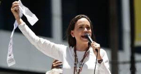 诺贝尔奖获得者、委内瑞拉反对派领袖玛丽亚·科里娜·马查多表示，俄罗斯和伊朗的特工