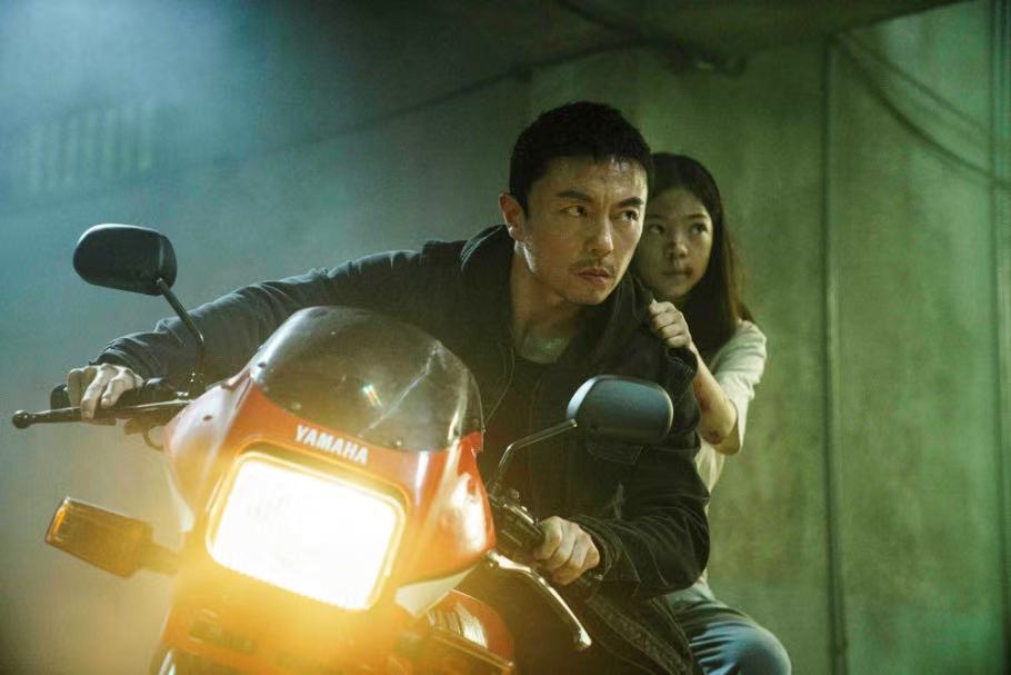 谢苗新片将全球同步发行 哇塞！谢苗带着《火遮眼》霸气回归大银幕啦！之前在国际电影