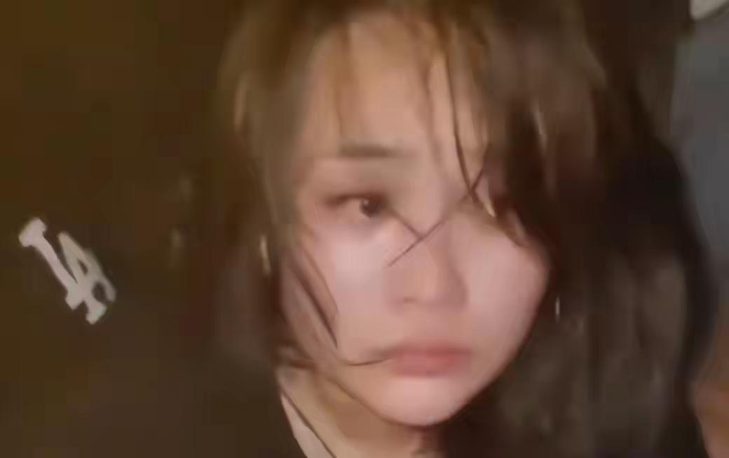 柬埔寨劫狱事件最新进展：劫狱女子因颜值受关注，6名囚犯庭审无限期推迟

11月1