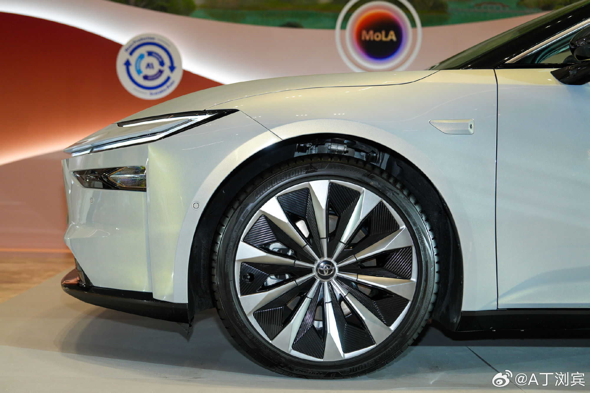 丰田铂智7预售权益价15.68万起  广汽丰田铂智7来了！24通道精准模拟全路况