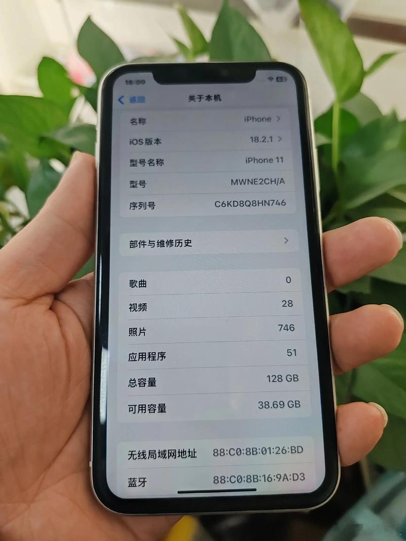 为啥市面上为什么128GB的手机还在出？按说这配置早该被扫进历史堆里了，但今年情
