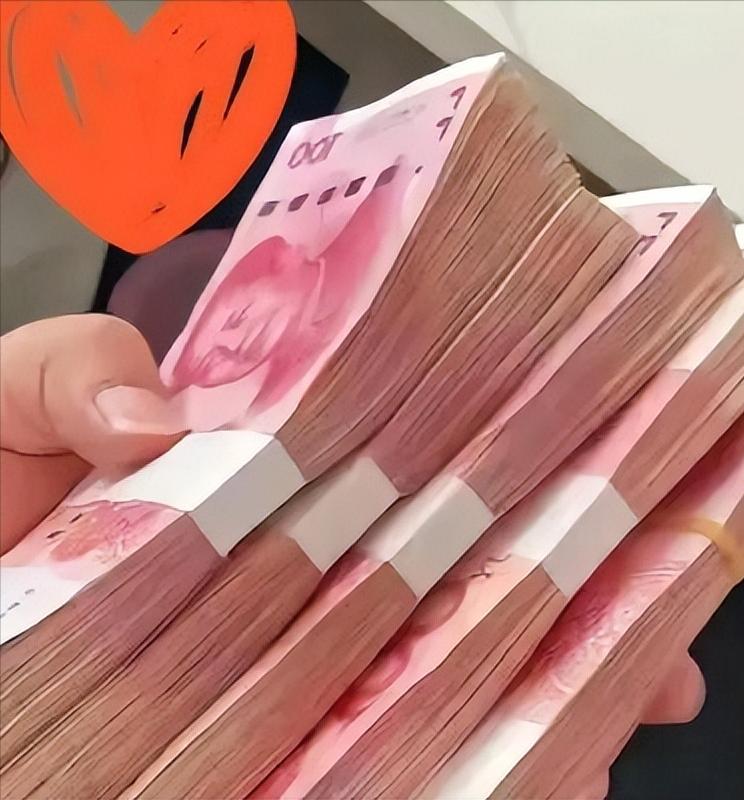 这次亲情赢了！浙江，大爷拆迁分了 450 万，把三子女叫回来分钱：大儿子说不要，