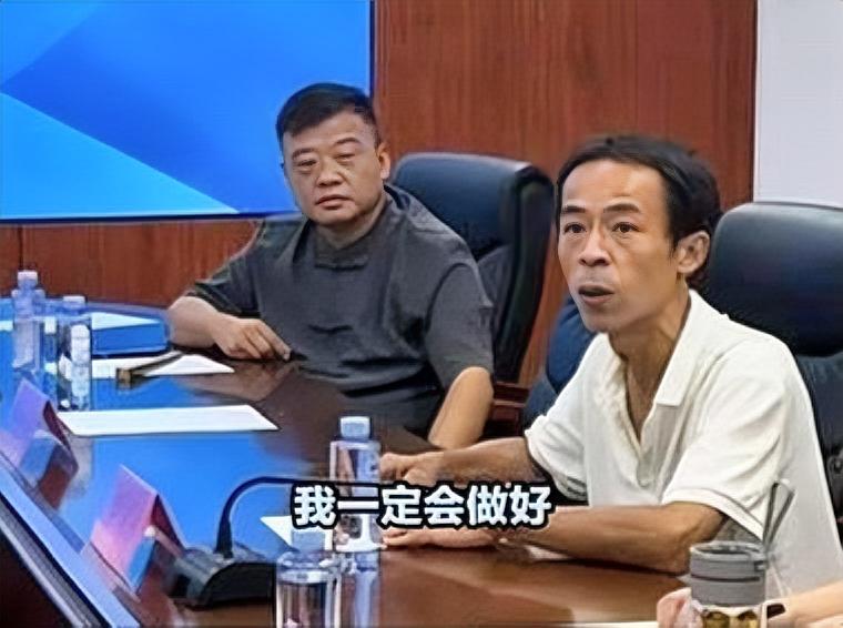 谣言四起，人性本恶。照此下去，鸡排哥距离“塌房”恐不远了。人造的网红，也走不远，