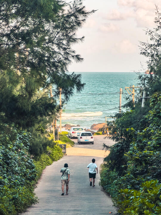 不是镰仓是文昌！无人小众海滩！附地图