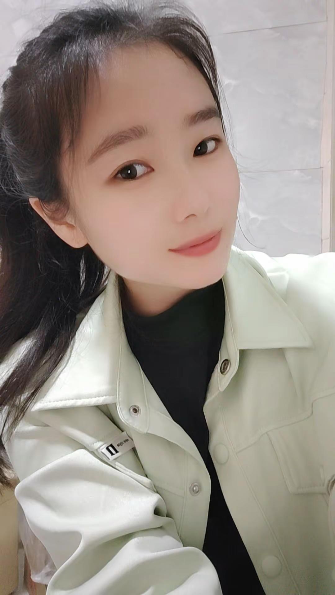 卖个萌撒个娇可甜可酷可温柔