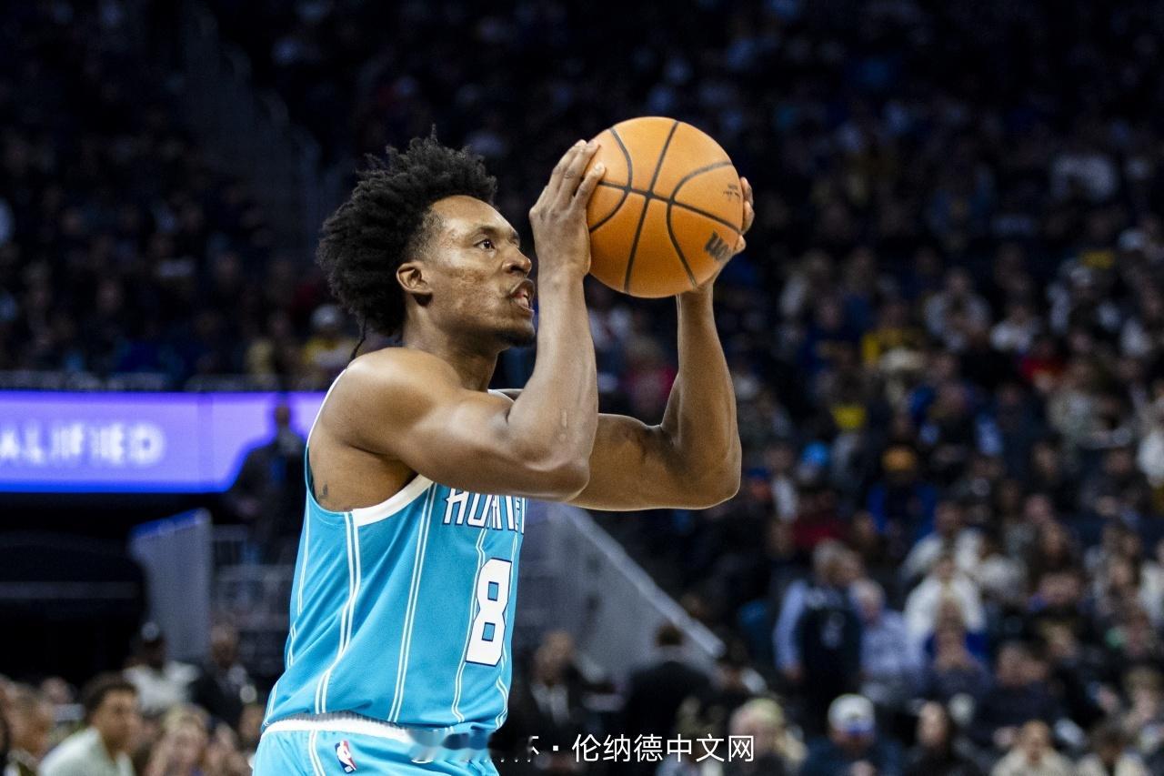 美媒：有几位球员与快船联系在一起，包括有塞克斯顿￼、安芬尼·西蒙斯和科比·怀特￼