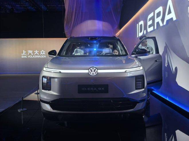 32.98万元起 上汽大众ID.ERA 9X正式开启预售

新车共预售3款车型，