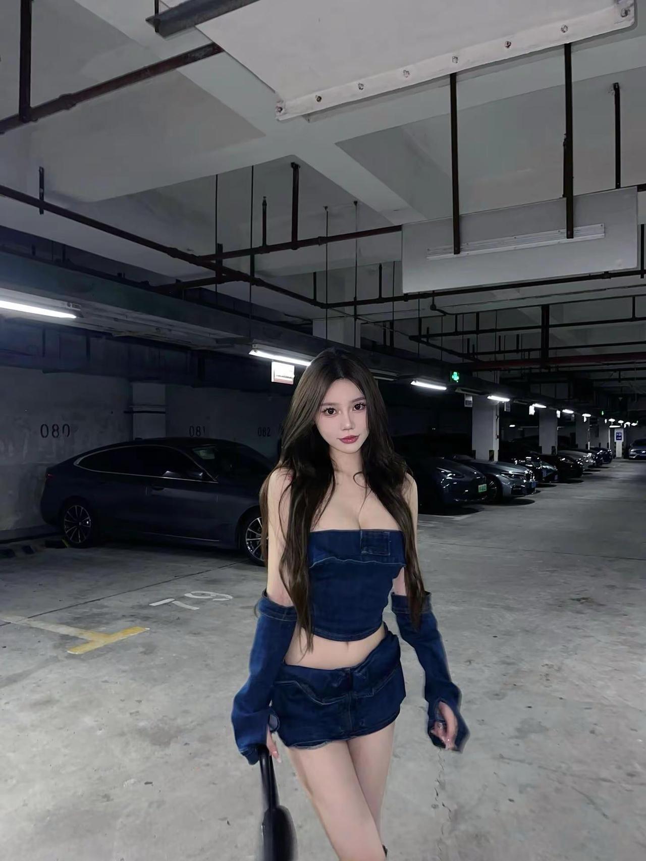 牛仔很忙早春辣妹我先当了