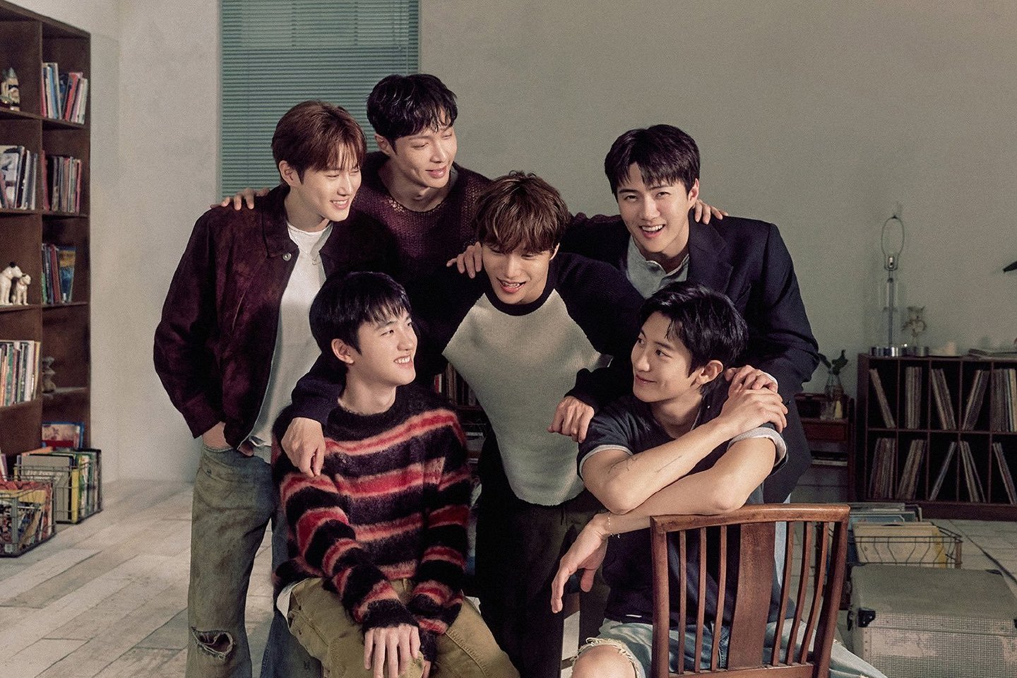 明年回归的三代组合 EXO 1月19日发行正规8辑BTS 3月20日回归BLAC