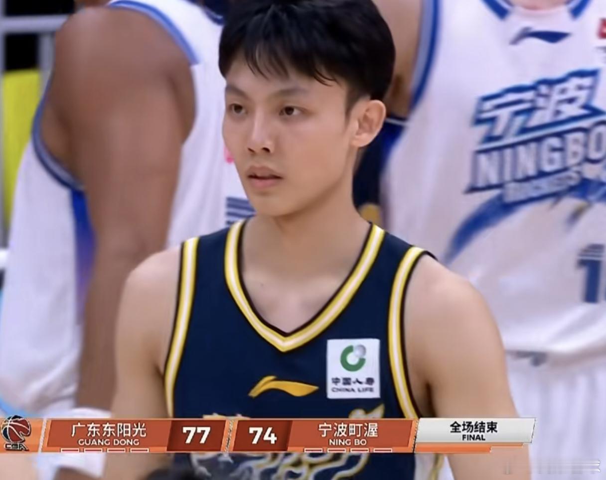 27分5篮板4助攻，徐杰打出了赛季状态最好的一场球，惠州小外援又回来了啊，有蛇形